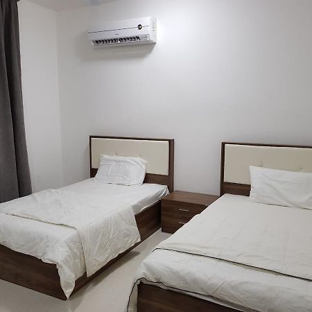 סאלאלה Al Zahra Apartments מראה חיצוני תמונה